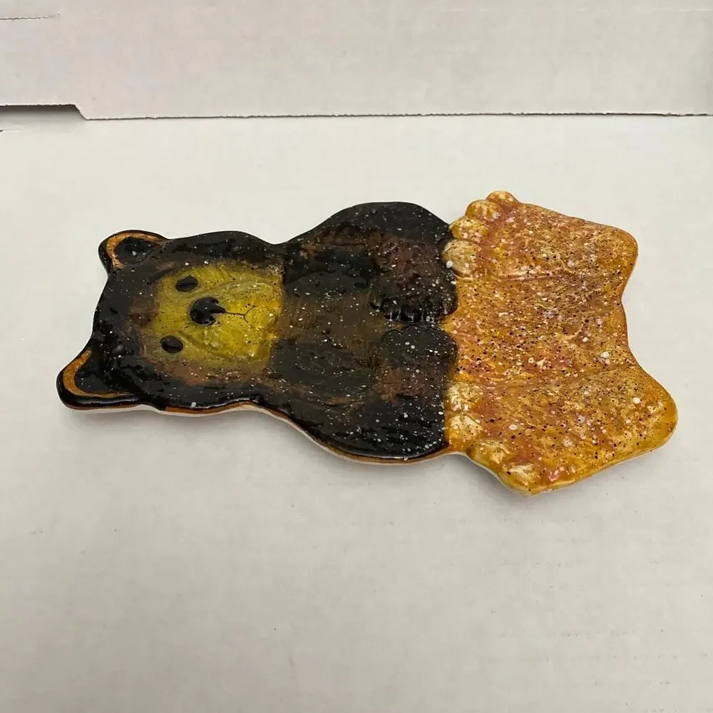 Vintage Julie Ueland Bear Spoon Rest Country Decor Rustic Cabin Splatter Art